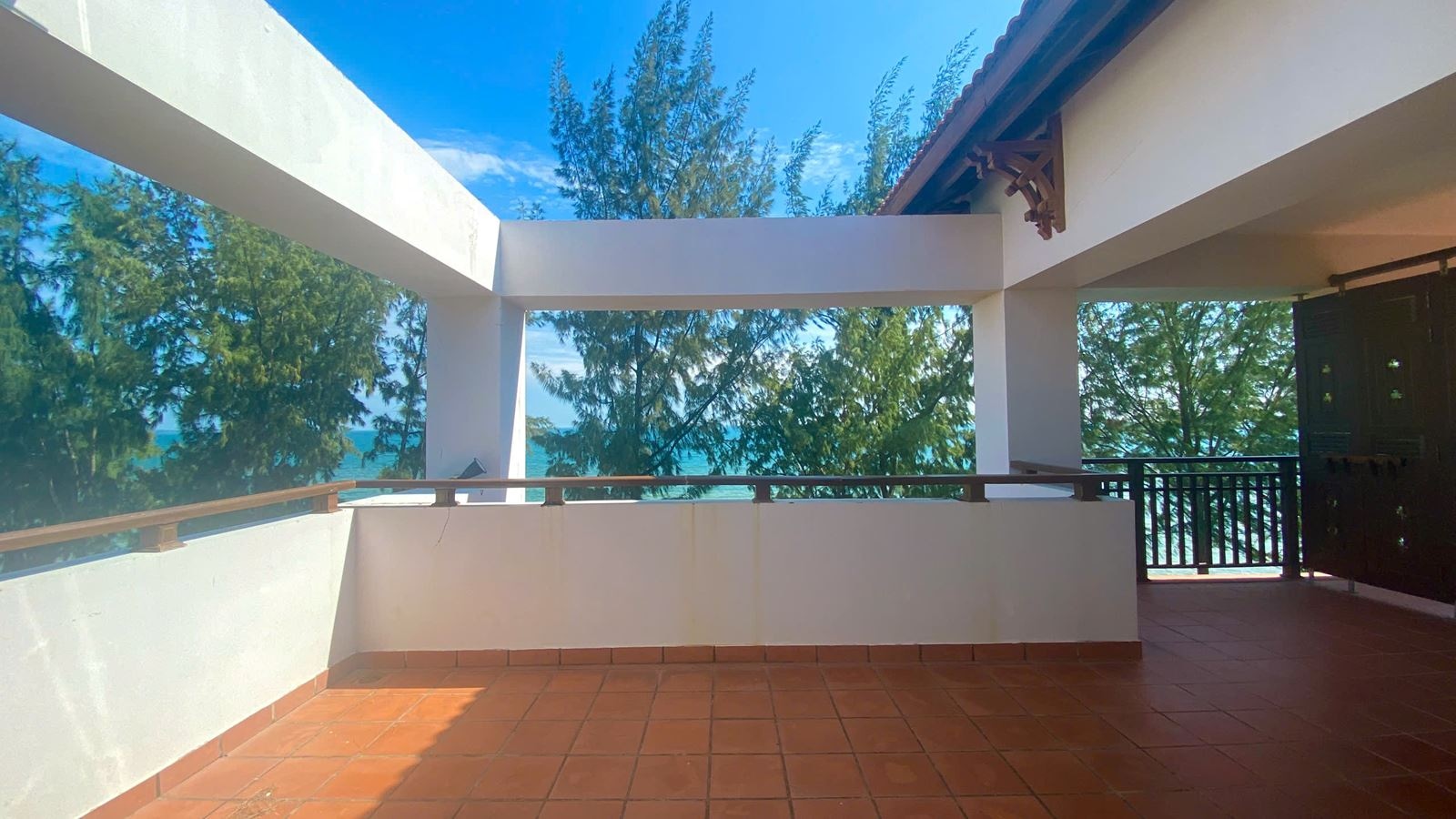 rooms-novela-suite-seaview