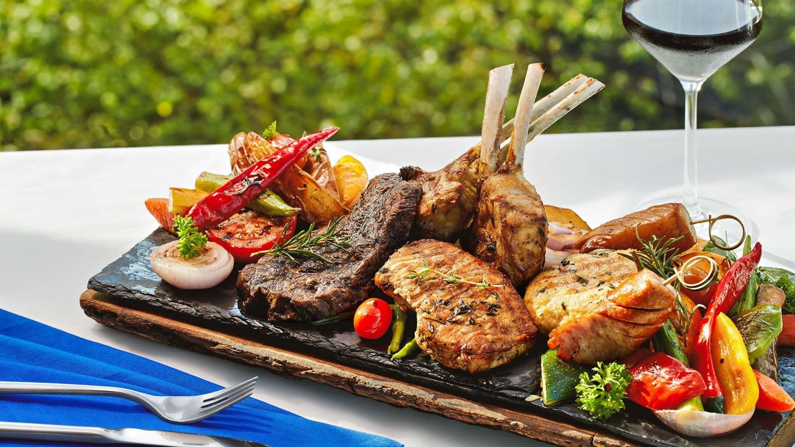 restaurants-the-square