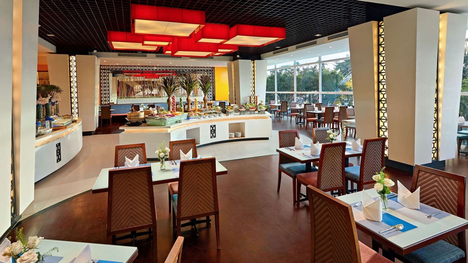 restaurants-the-square