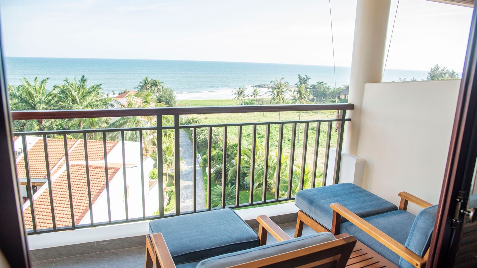 rooms-grand-deluxe-ocean-view-child-without-extra-bed