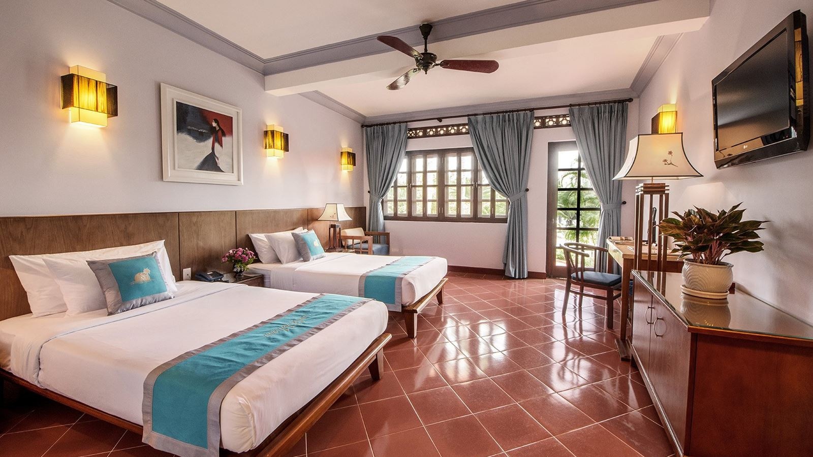 rooms-deluxe-room-with-balcony