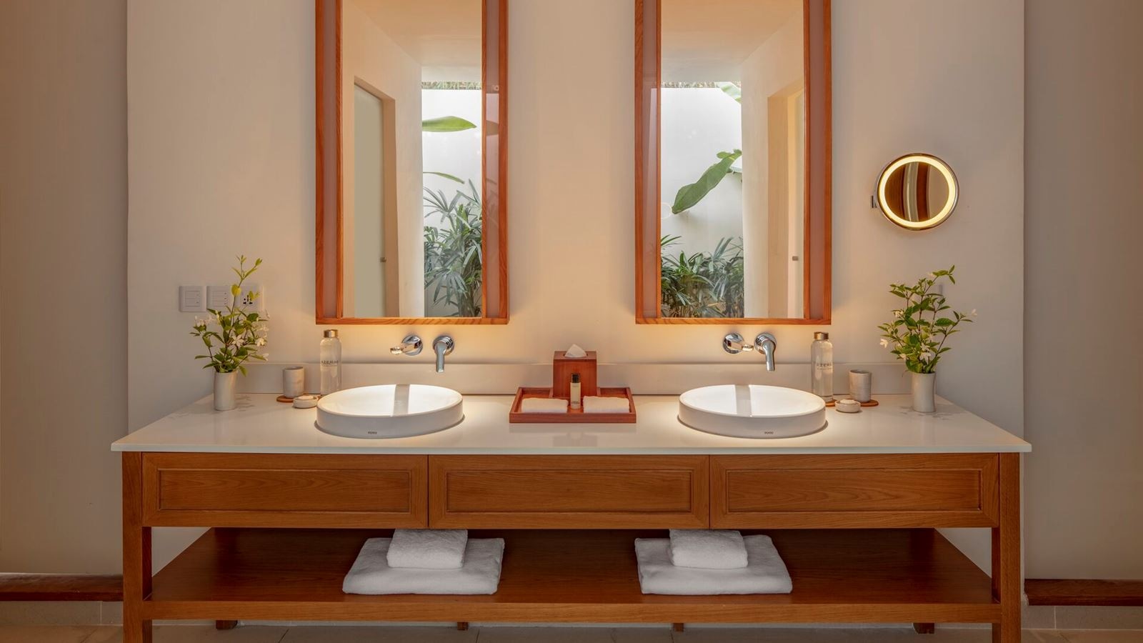 rooms-pool-deluxe-villa