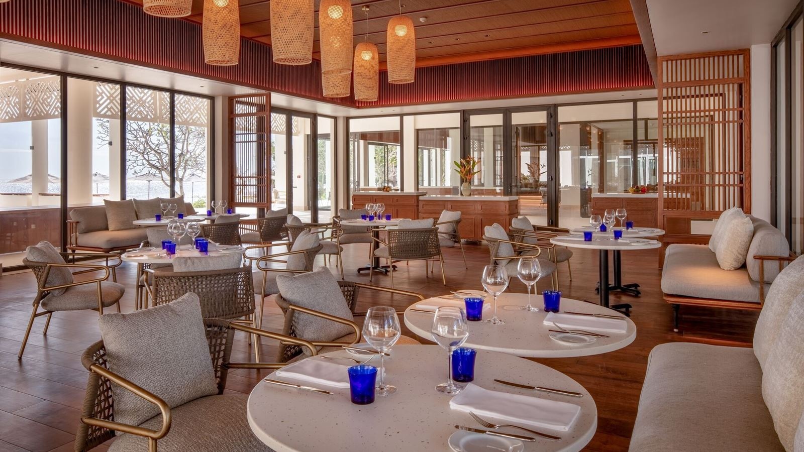 restaurants-the-dinning-room