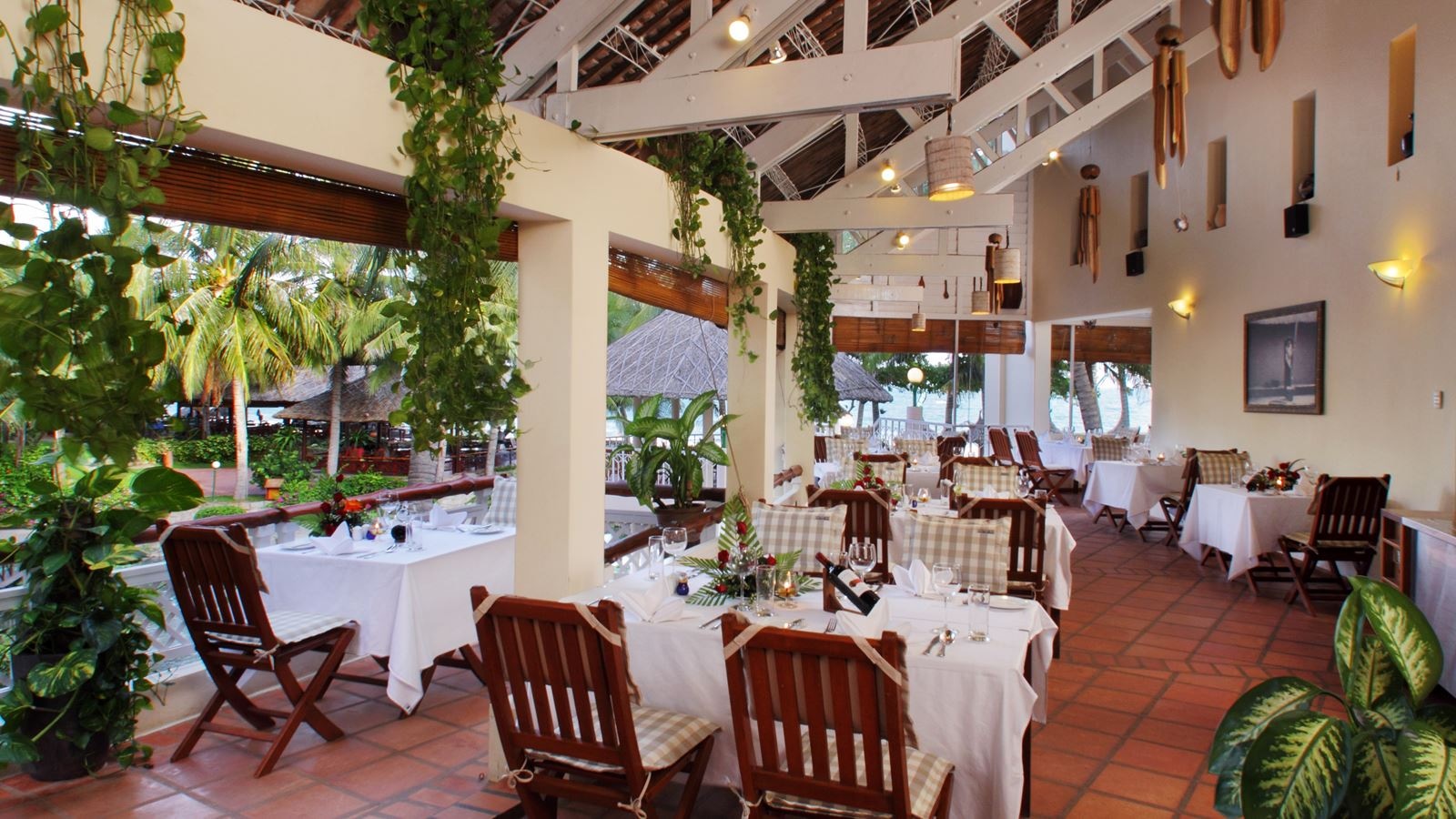 restaurants-seabreeze-restaurant