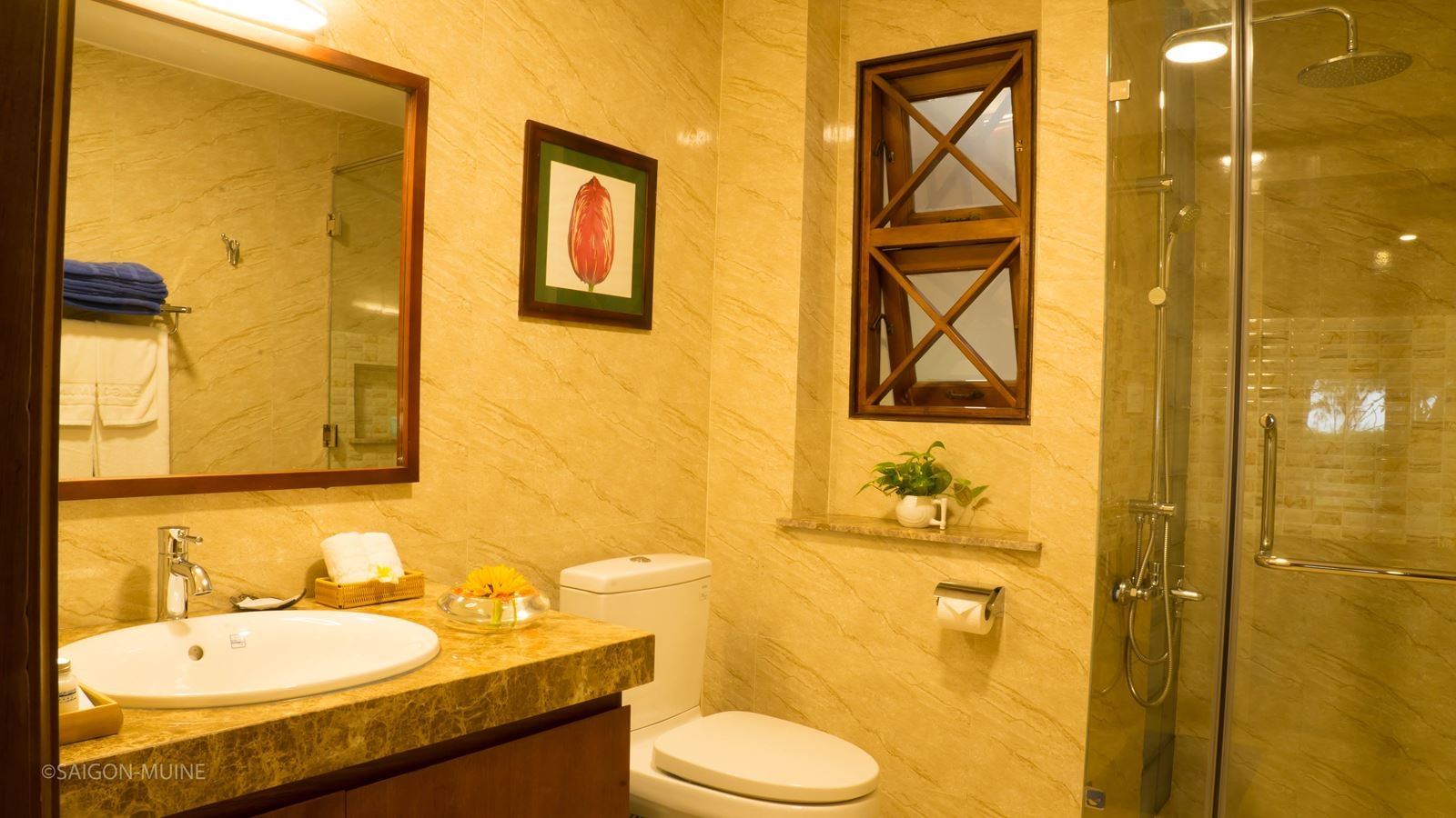 rooms-deluxe-sea-view-balcony-or-terrace