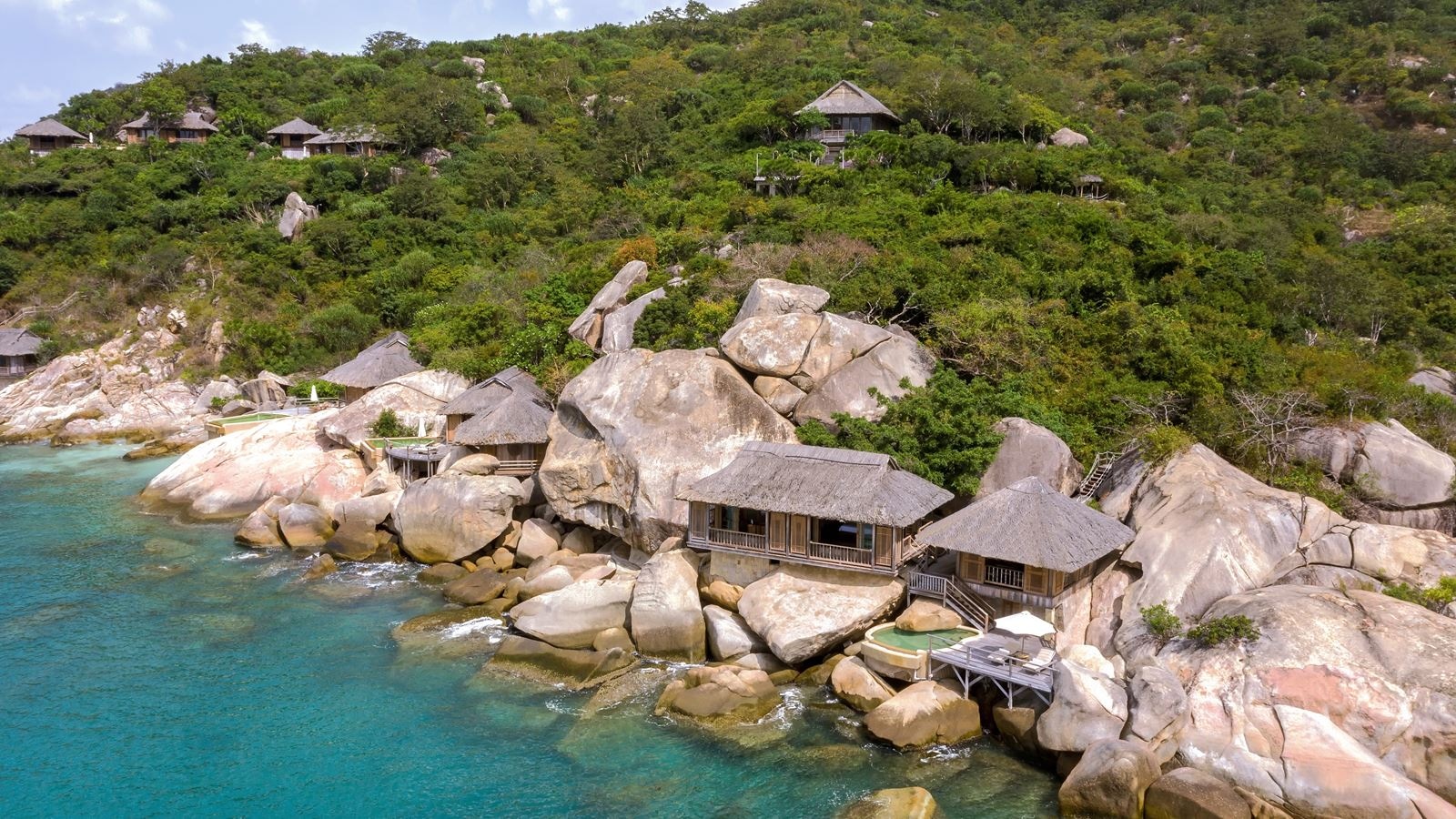 rooms-rock-pool-villa