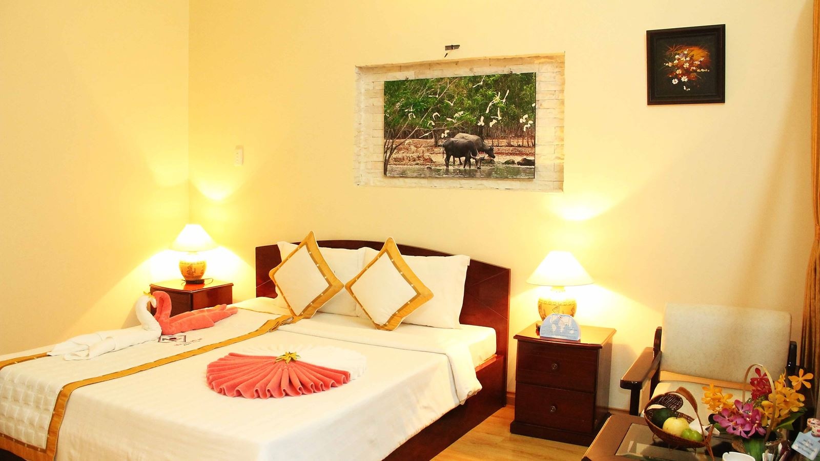 rooms-bungalow-ocean-view-at-sea-side-with-balcony