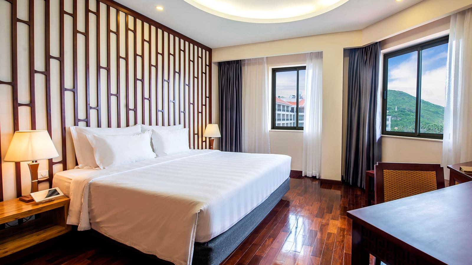 rooms-deluxe-suite-ocean-view-child-without-extra-bed