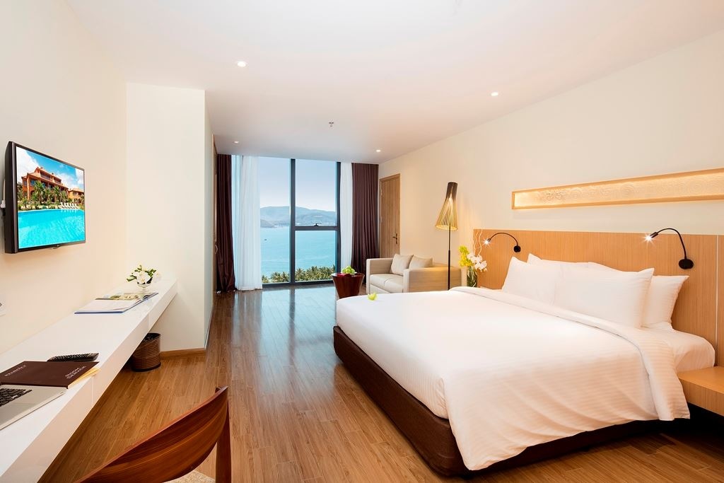 rooms-premier-beachfront