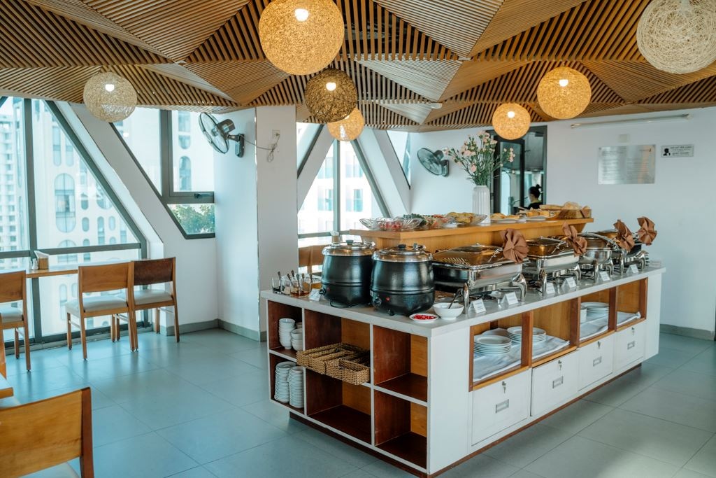 restaurants-main-restaurant