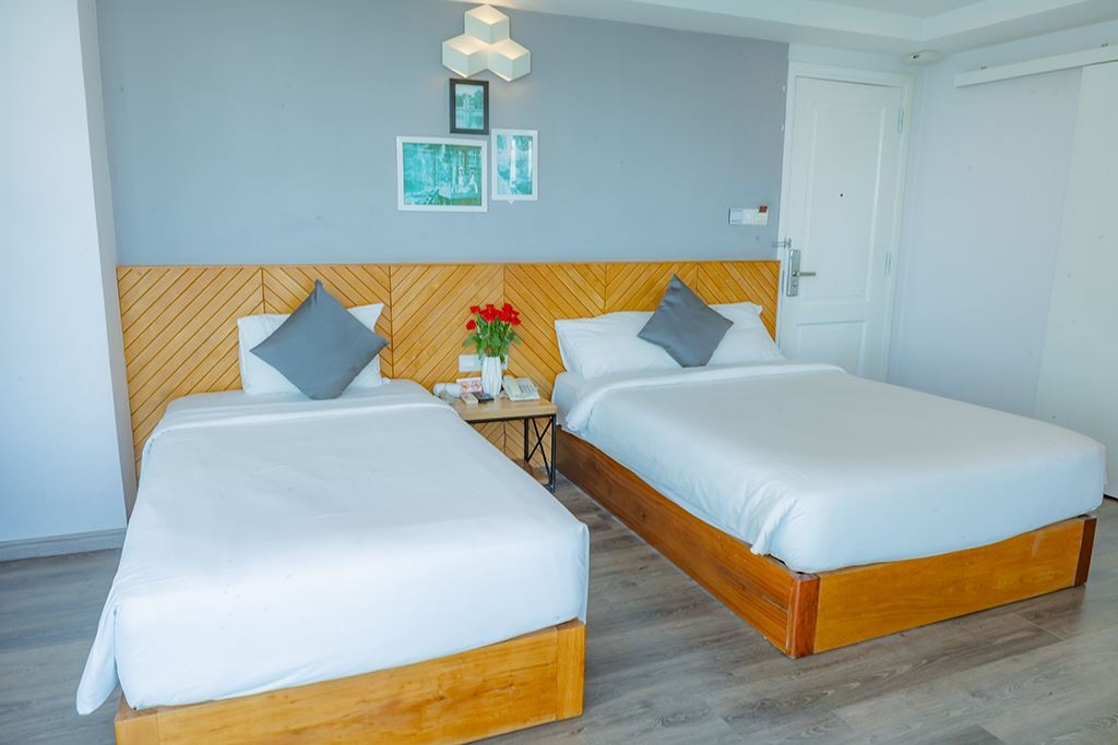 rooms-senior-deluxe-sea-view