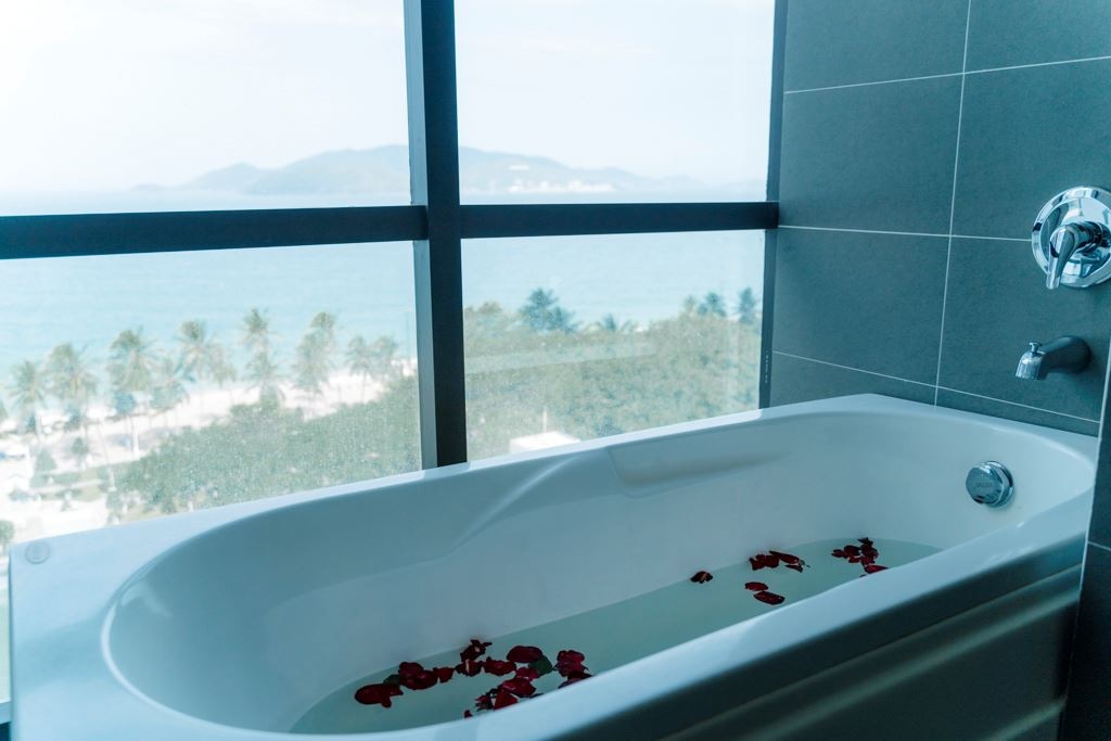 rooms-senior-deluxe-sea-view