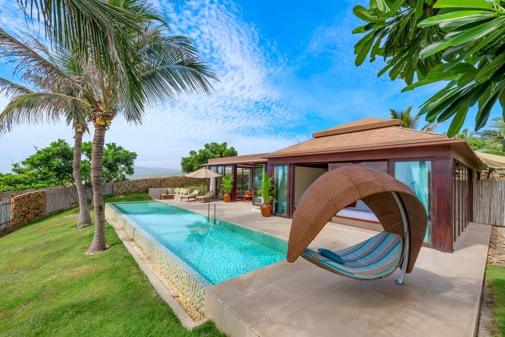 rooms-2-bedrooms-ocean-view-pool-villa-child-without-extra-bed