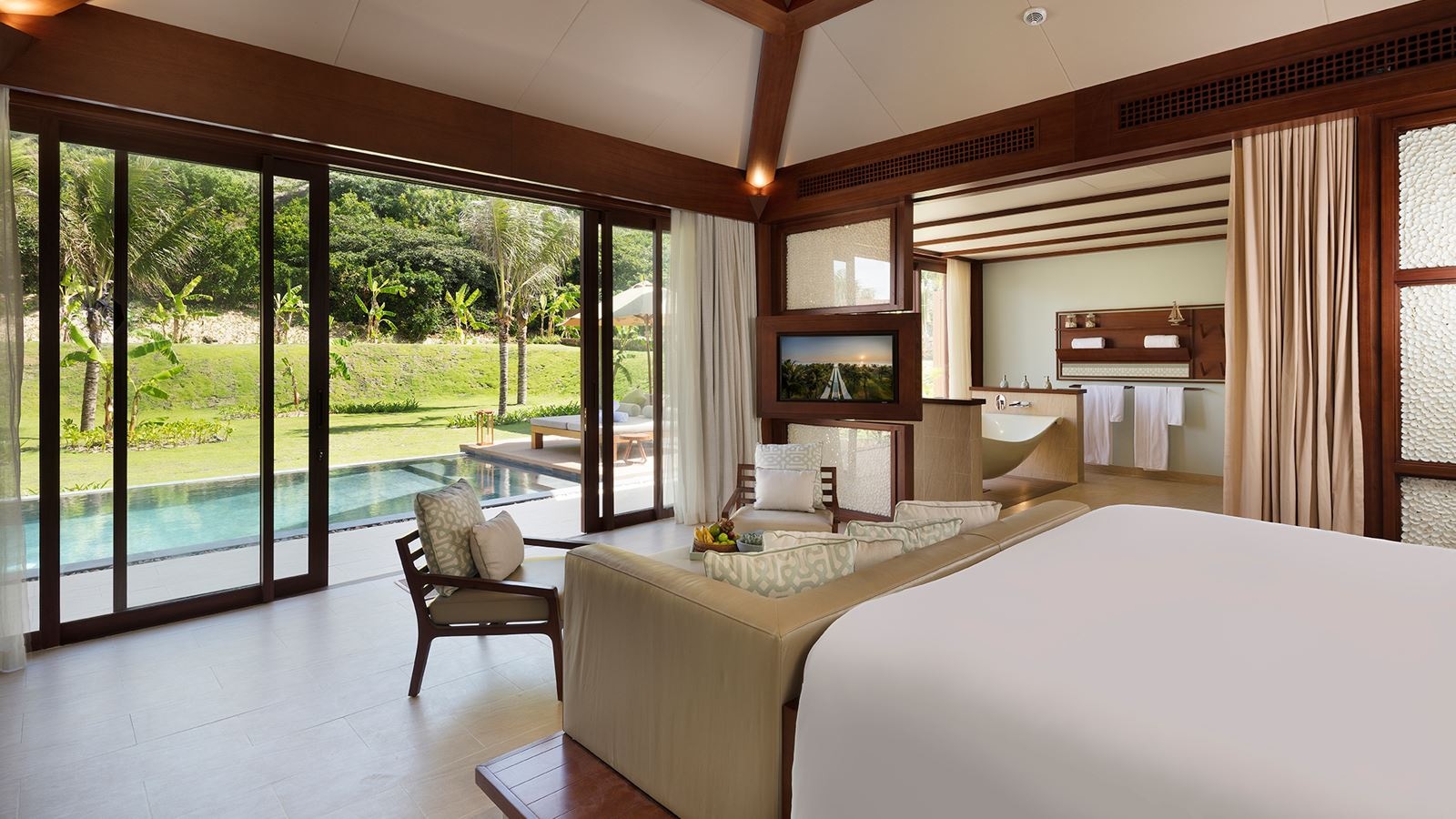 rooms-hideaway-pool-villa-child-without-extra-bed