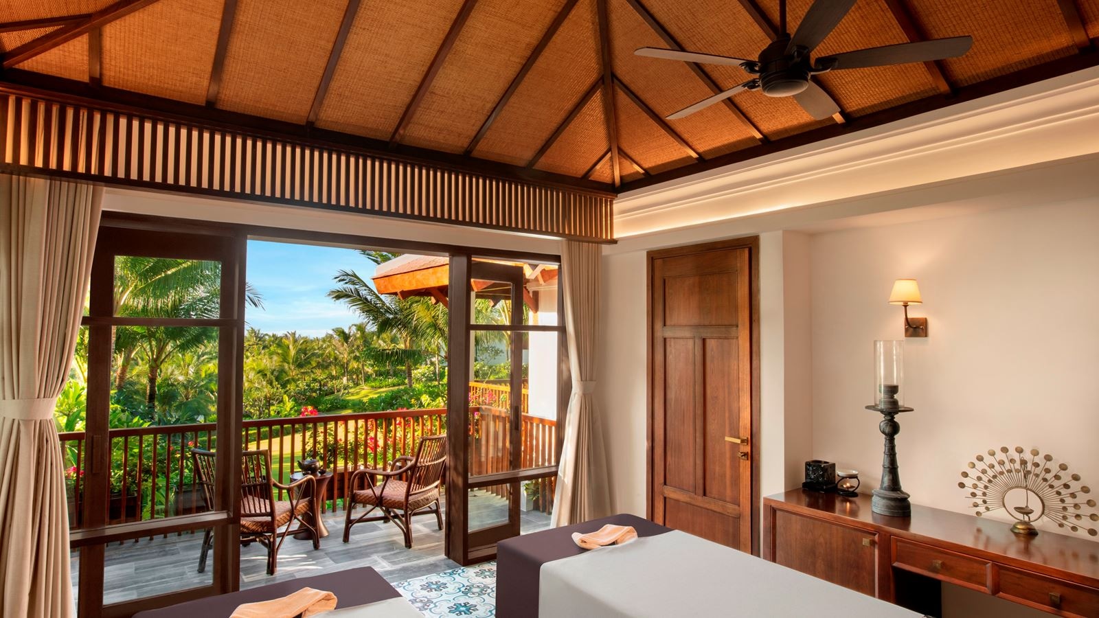 rooms-the-anam-suite