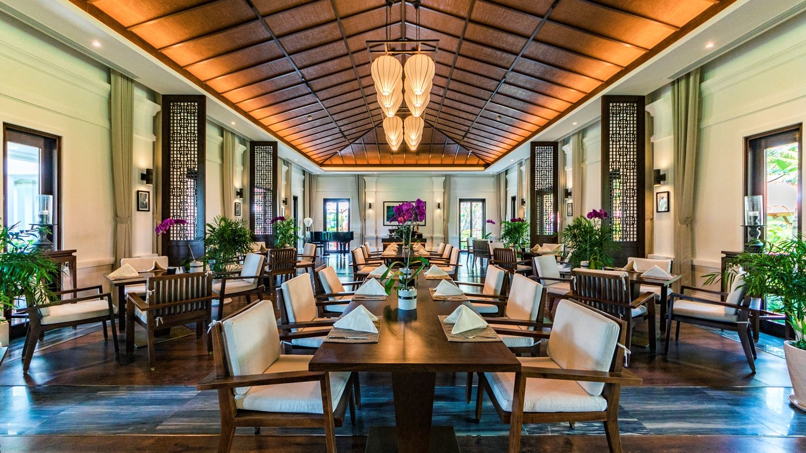 restaurants-colonial