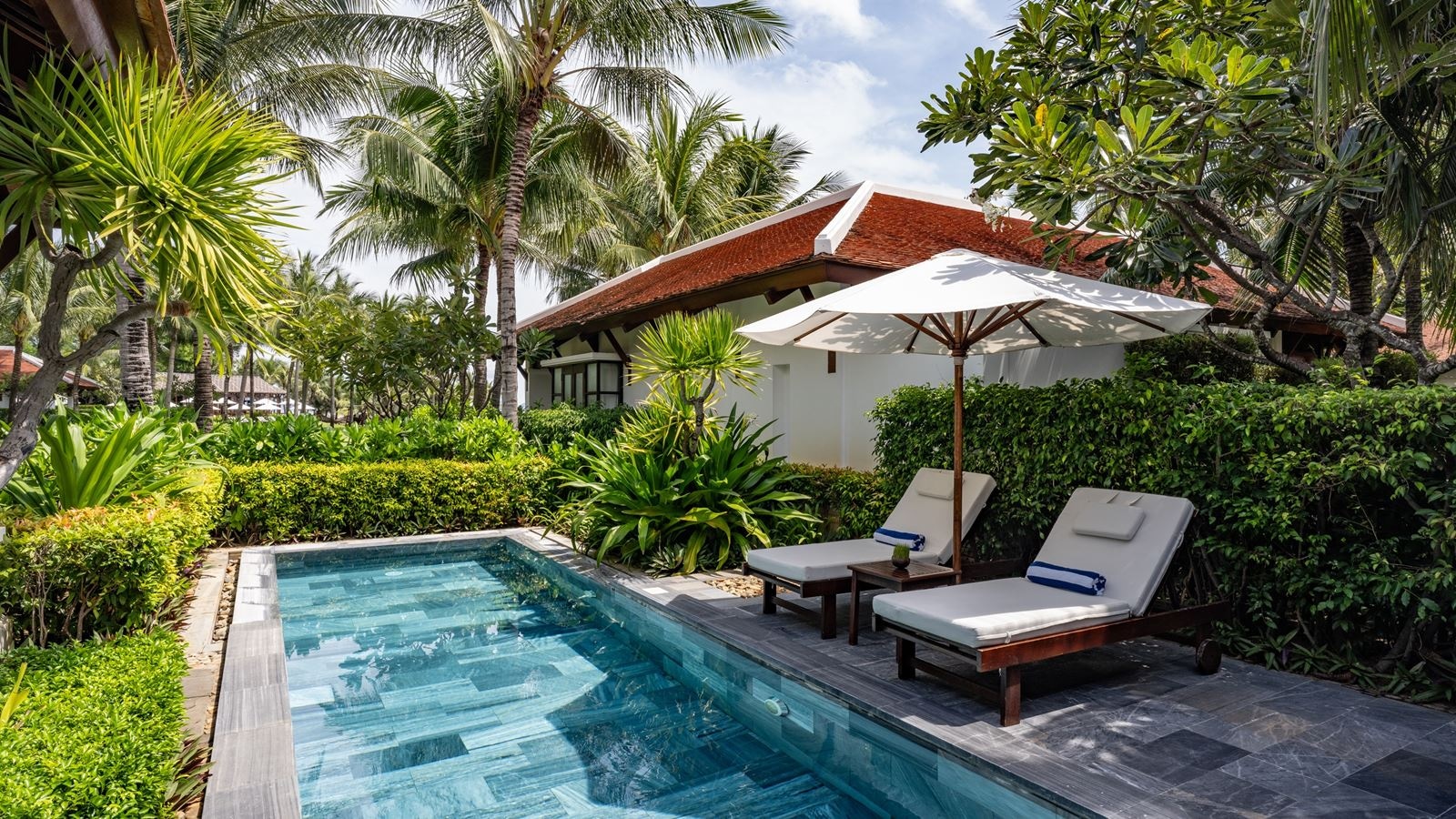 rooms-honeymoon-villa