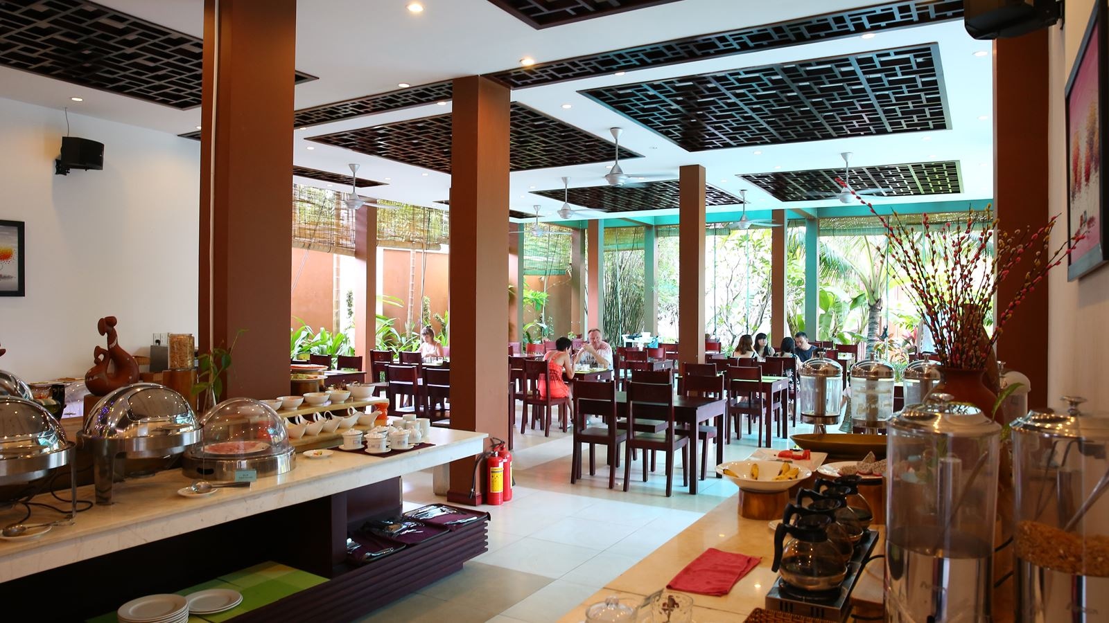 restaurants-buffet-breakfast