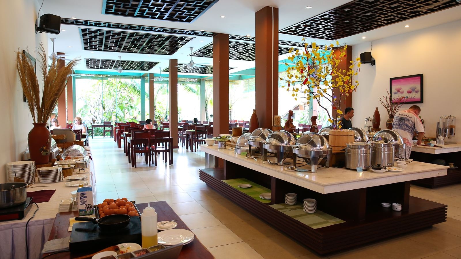 restaurants-buffet-breakfast