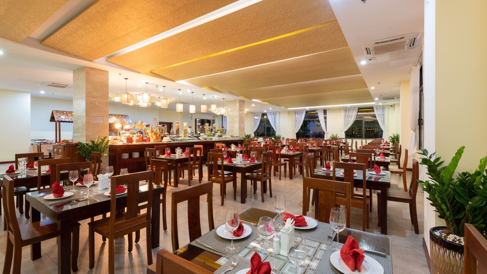 restaurants-restaurants