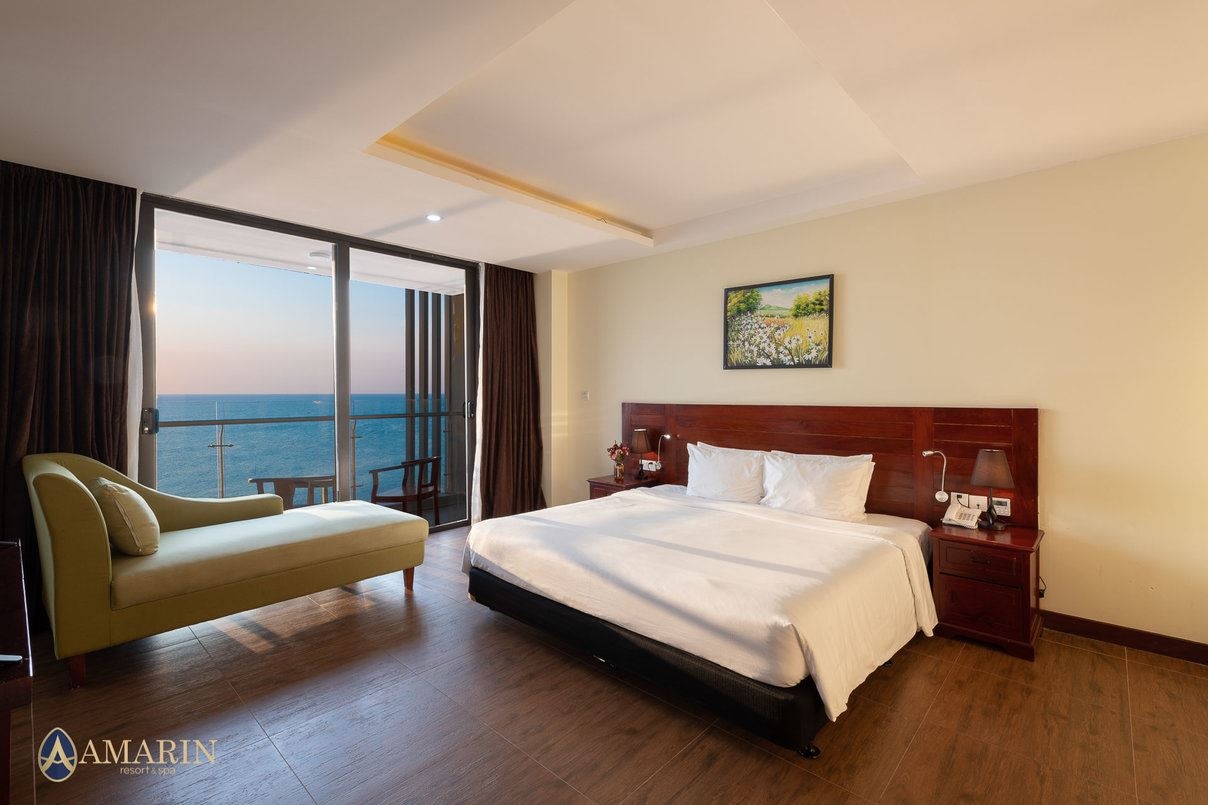 rooms-amarin-suite-child-without-extra-bed