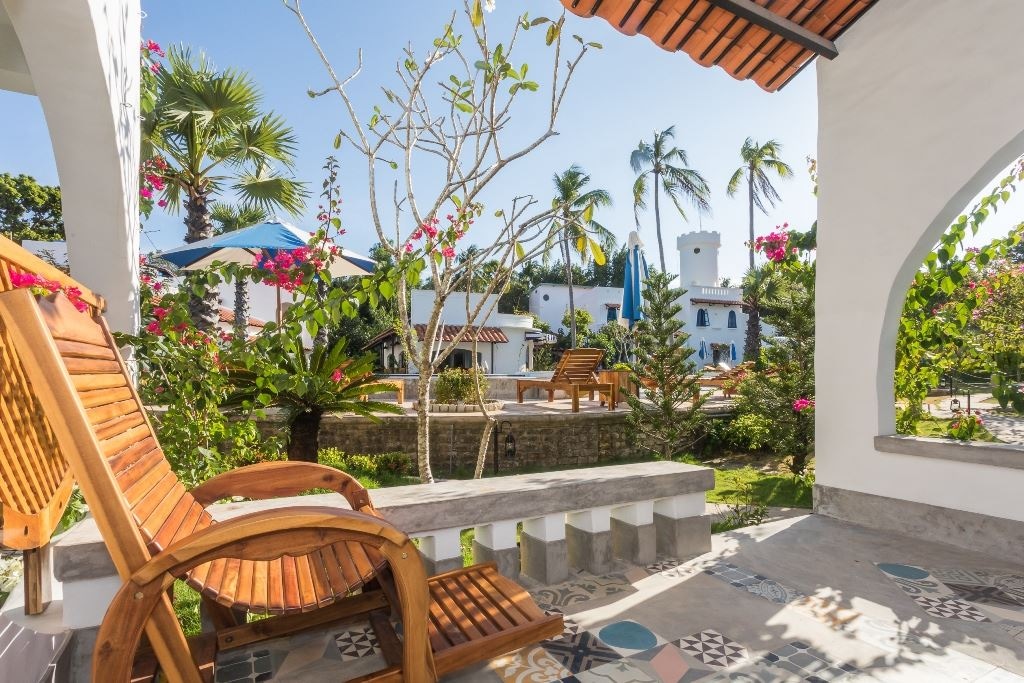 rooms-room-deluxe-double-or-twin