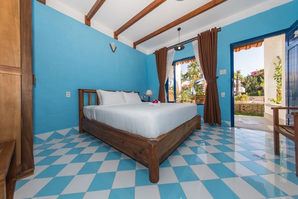 rooms-room-deluxe-double-or-twin