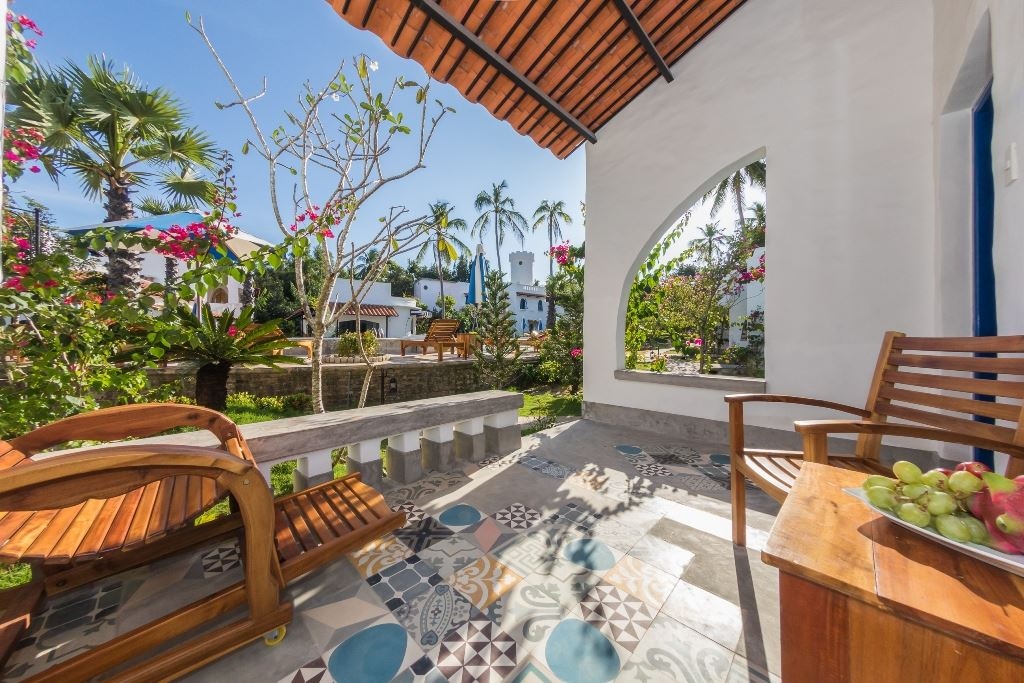 rooms-room-deluxe-double-or-twin