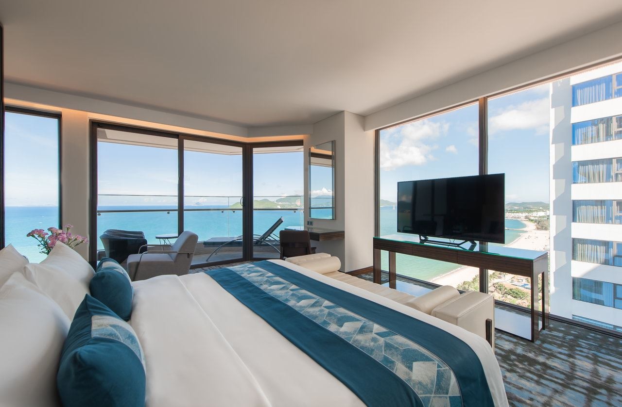 rooms-queen-ann-suite-ocean-view-balcony-child-without-extra-bed