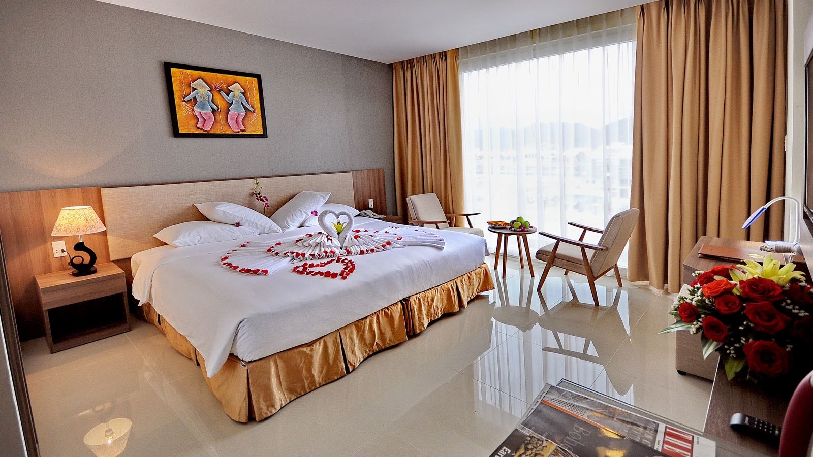 rooms-deluxe-mountain-view