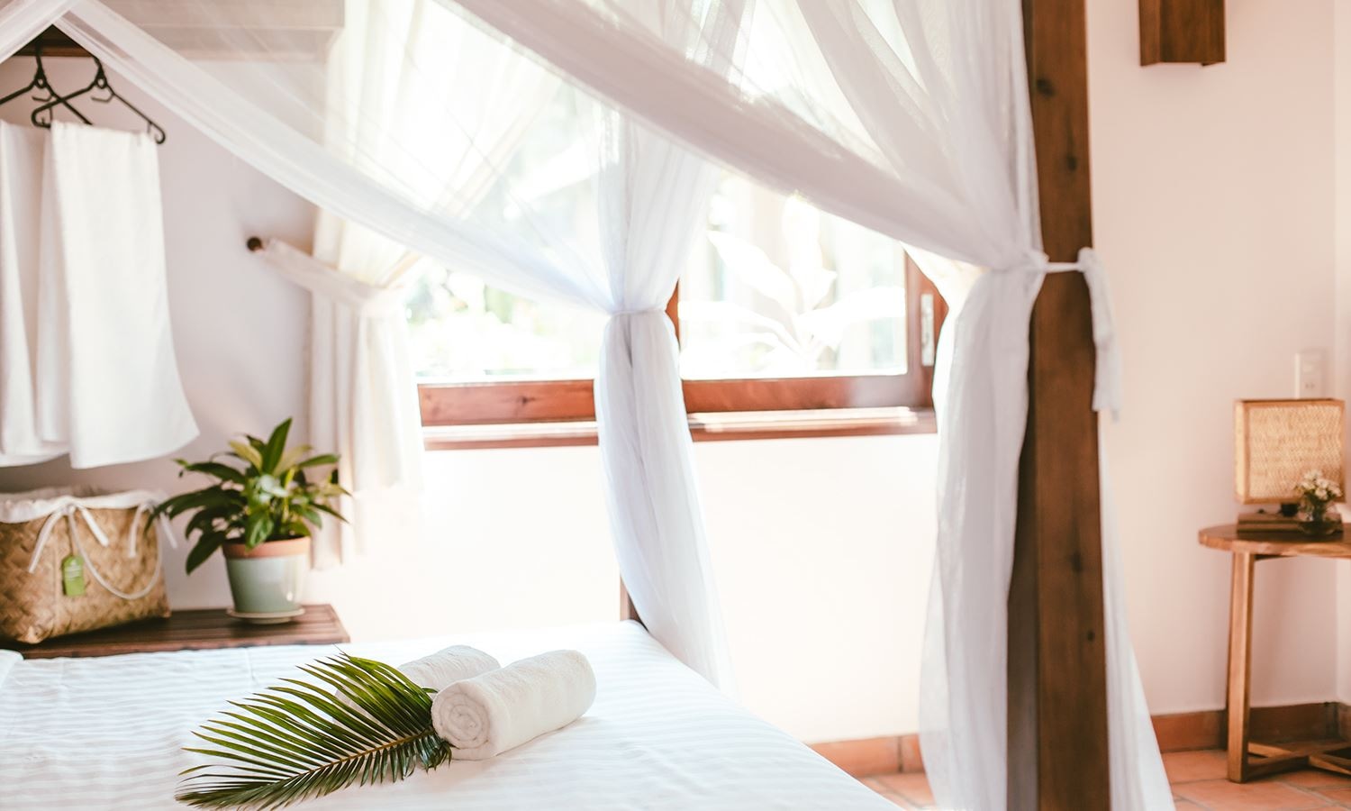 rooms-sea-view-bungalow-with-balcony