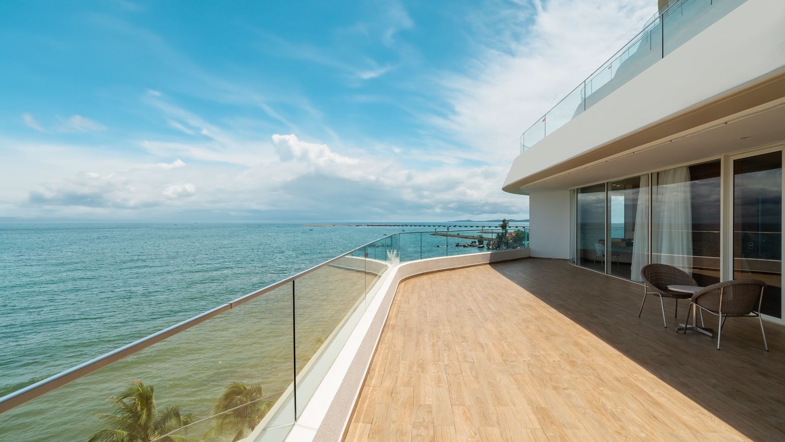 rooms-suite-2-bedrooms-with-spa-for-4-pax-only