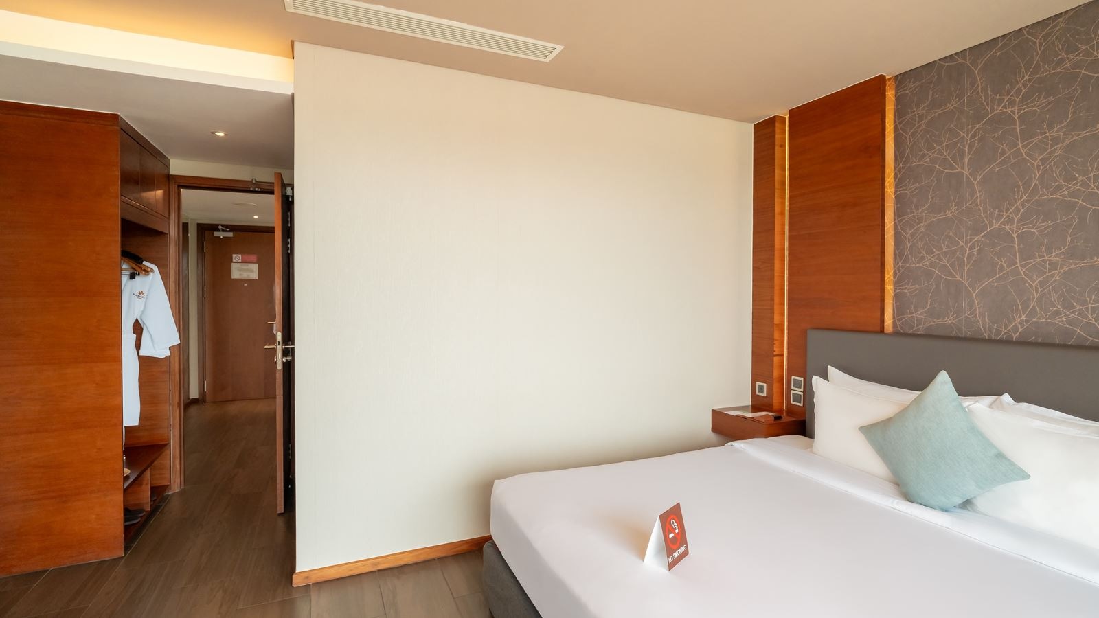 rooms-suite-2-bedrooms-with-spa-for-4-pax-only