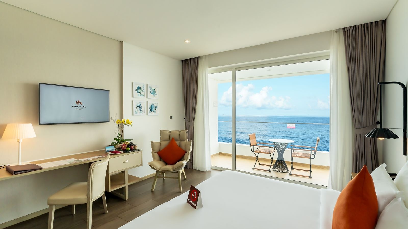 rooms-premium-oceanview-room-balcony-child-without-extra-bed