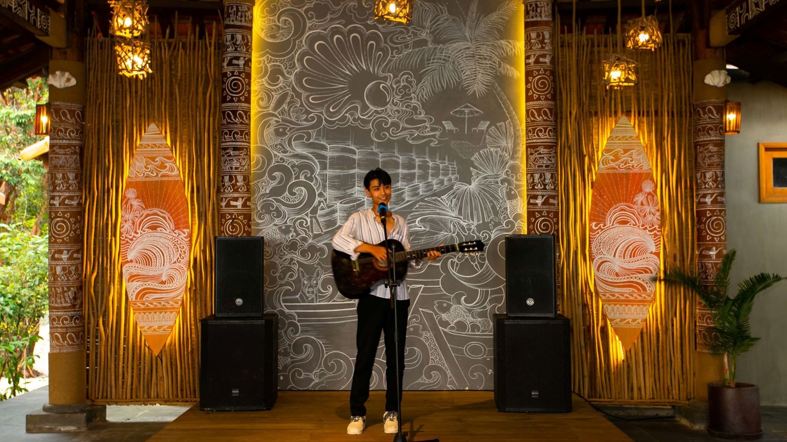 bars-coral-bay-lounge