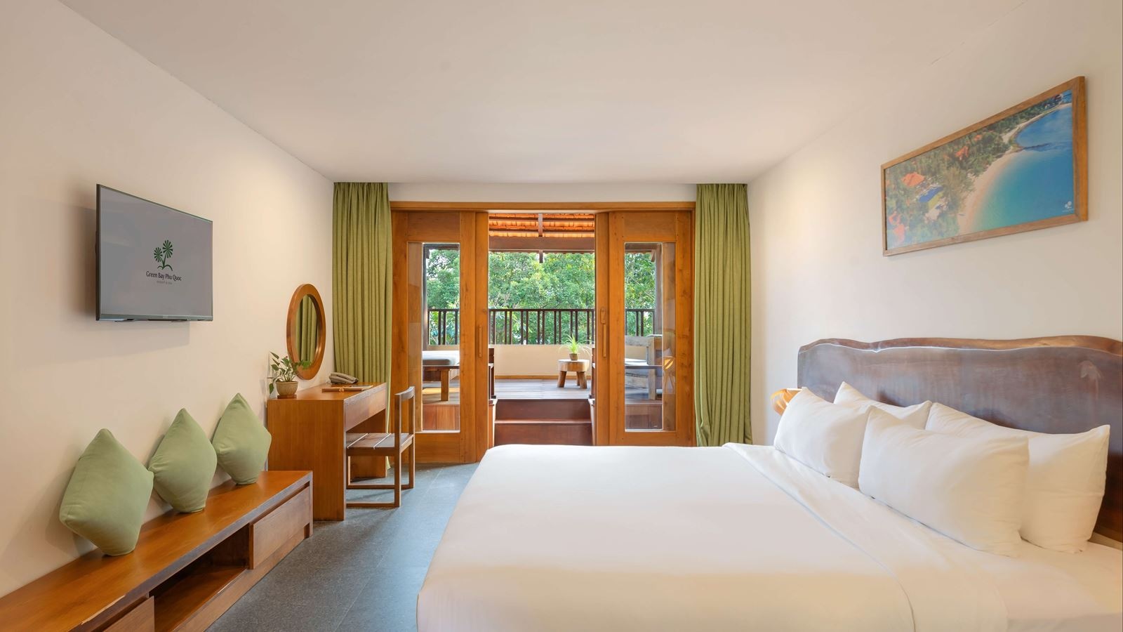 rooms-beachfront-premier-pool-villa-3bedroom