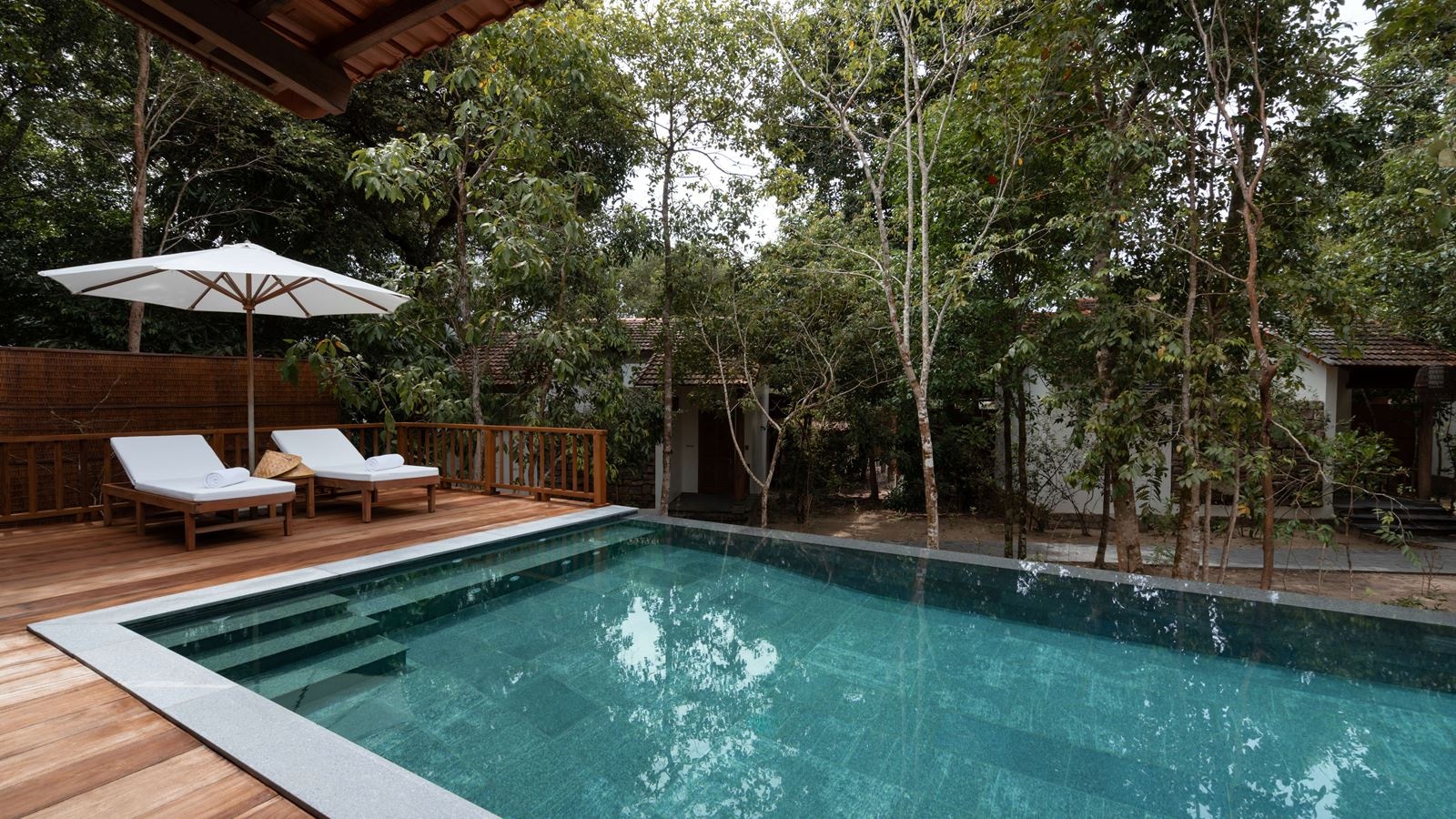 rooms-family-pool-villa-2bedroom