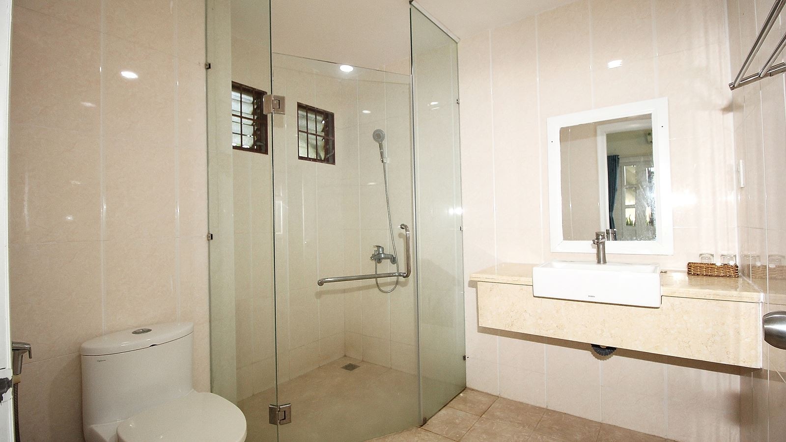 rooms-junior-suite-beach-front