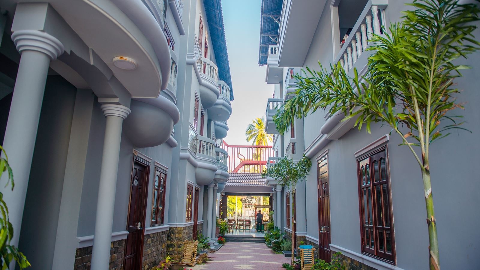 general-main-building