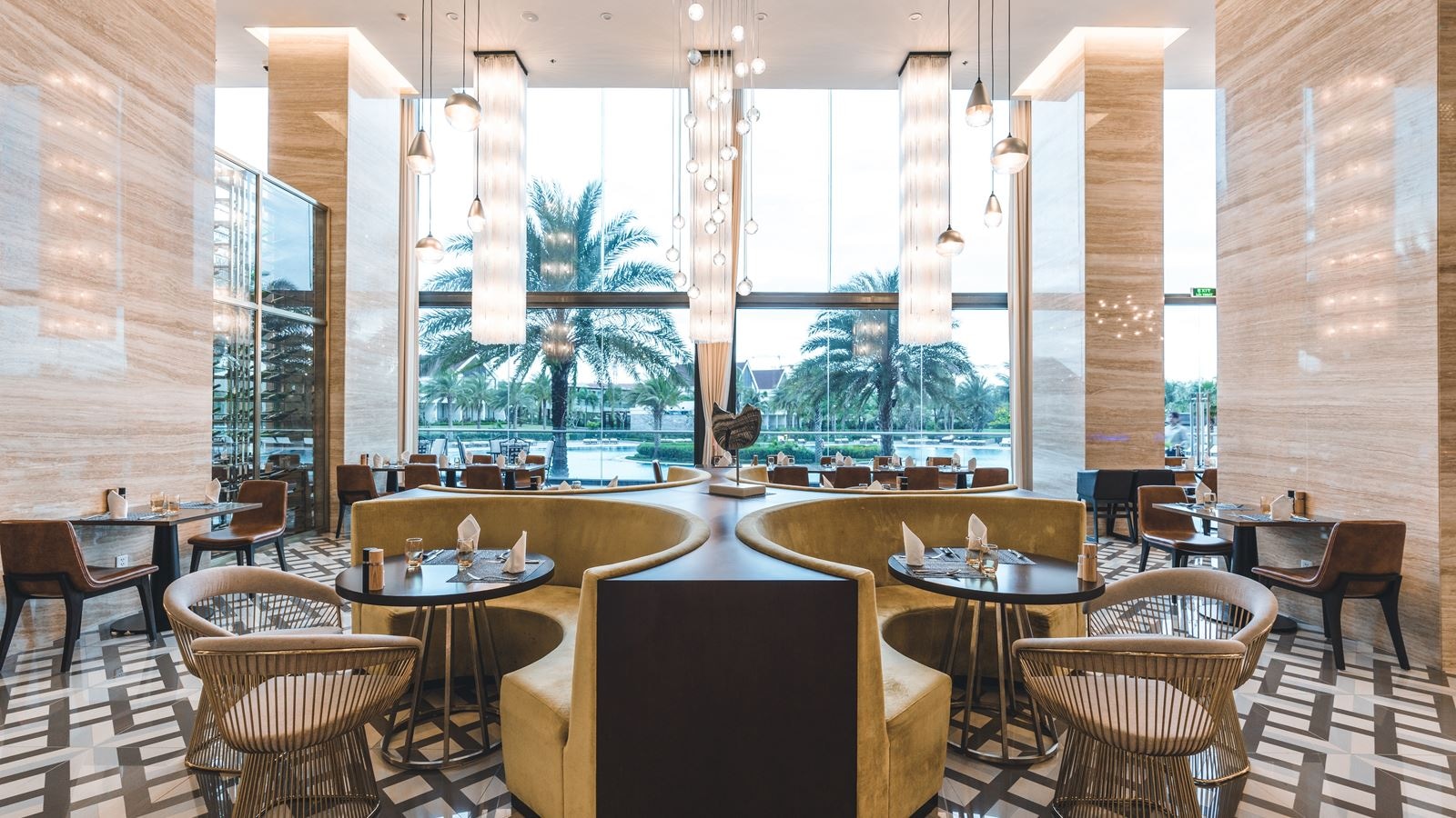 restaurants-avenue-restaurant