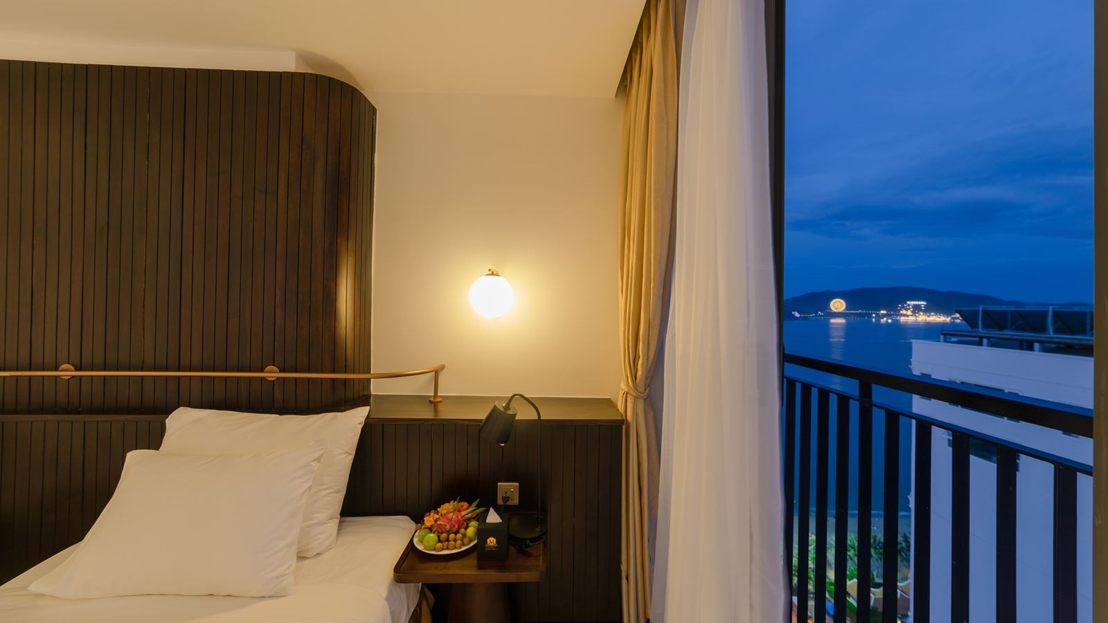 rooms-executive-suite