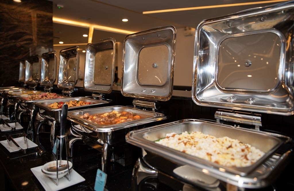 restaurants-lotus-restaurant