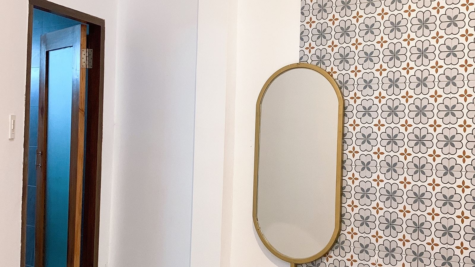 rooms-bungalow-family-gardenview-with-terrace