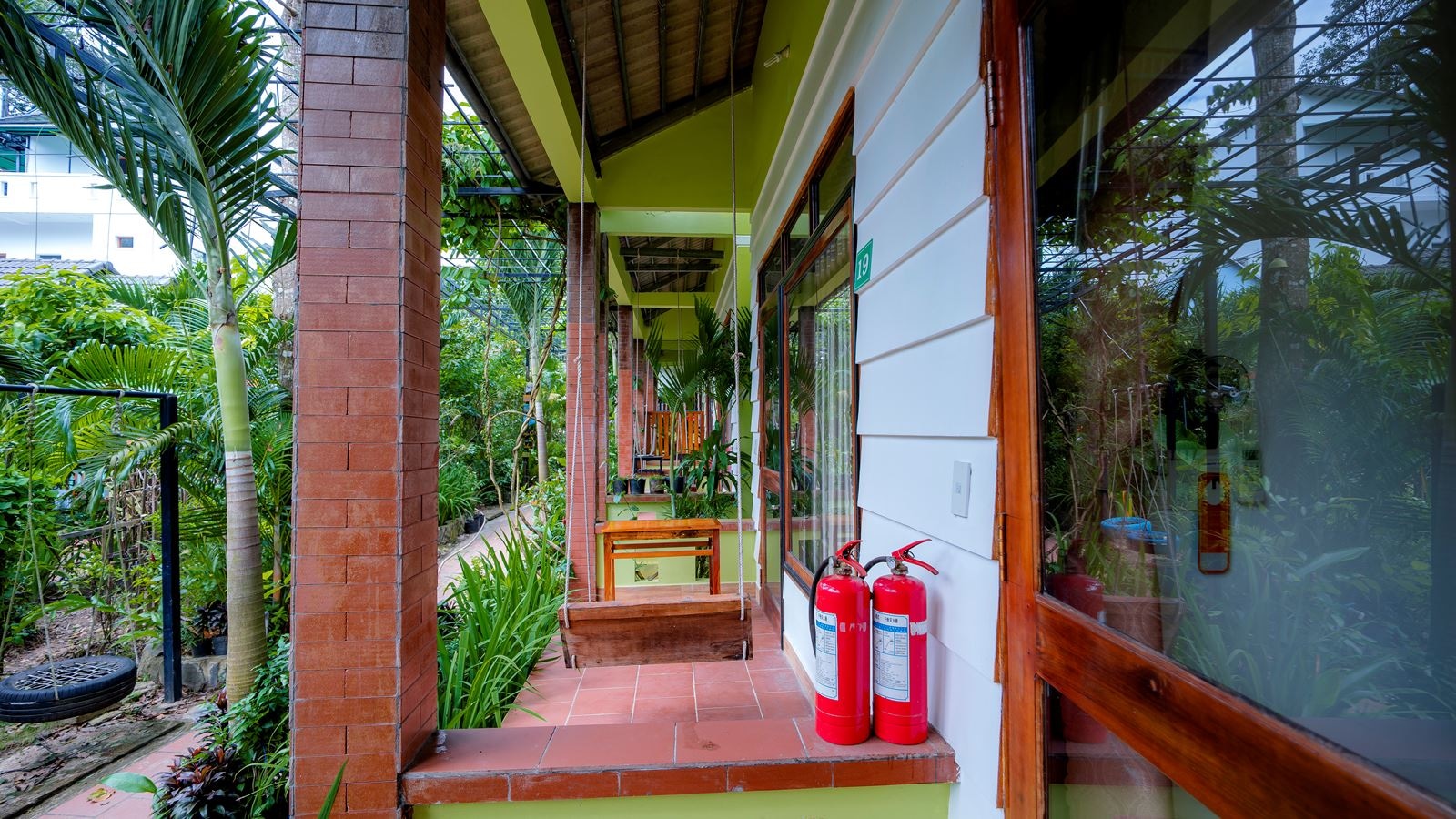 rooms-bungalow-standard-with-terrace-child-without-extra-bed