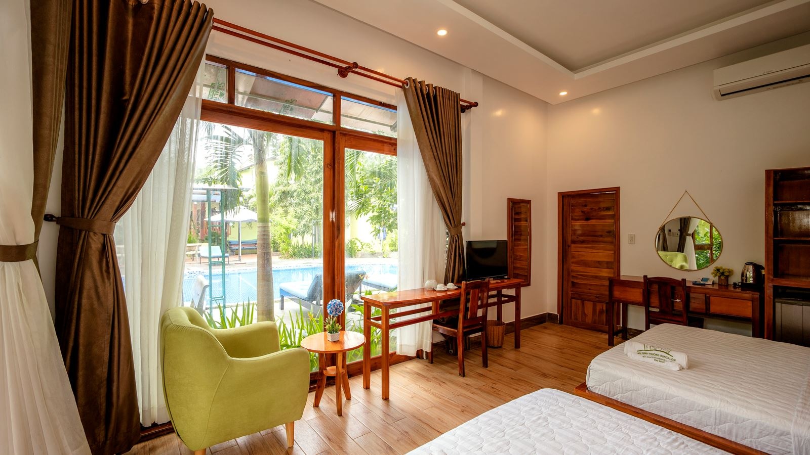 rooms-bungalow-superior-with-terrace-child-without-extra-bed