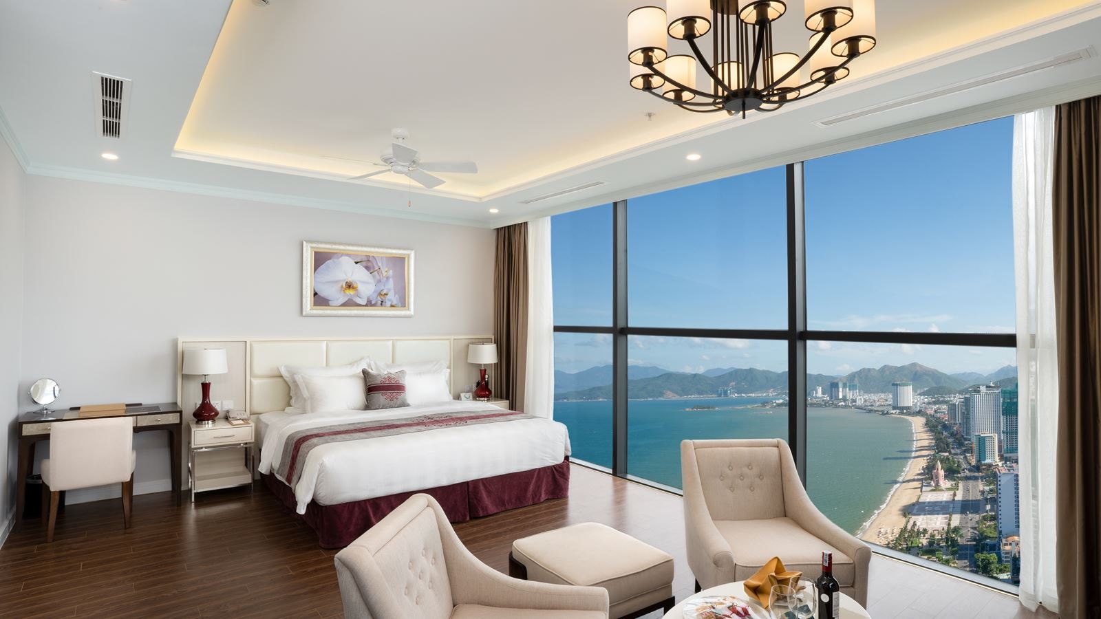 rooms-grand-studio-ocean-view-child-without-extra-bed