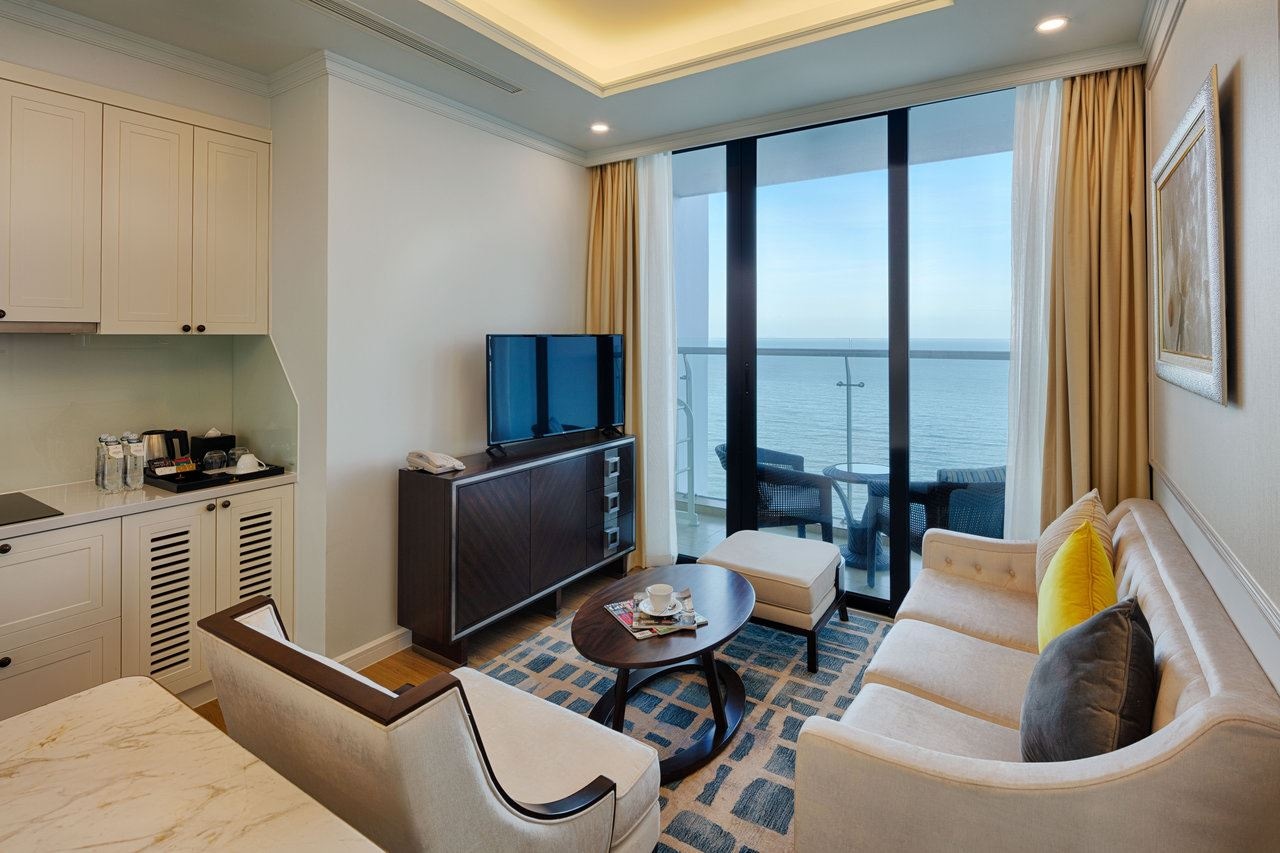 rooms-2bedroom-suite-ocean-view-no-extra-bed