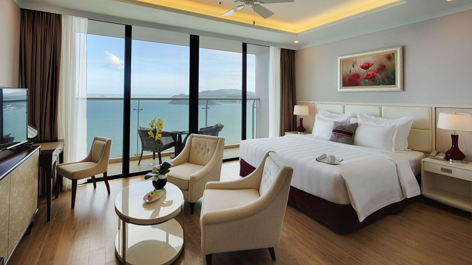 rooms-grand-2bedroom-suite-ocean-view-no-extra-bed