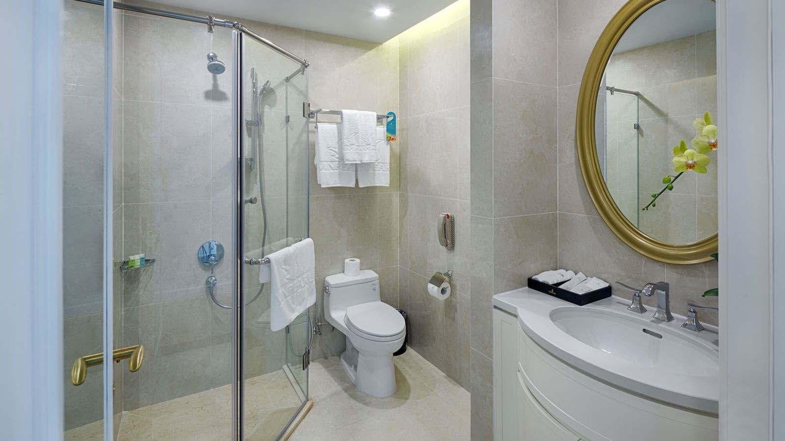 rooms-grand-2bedroom-suite-ocean-view-no-extra-bed