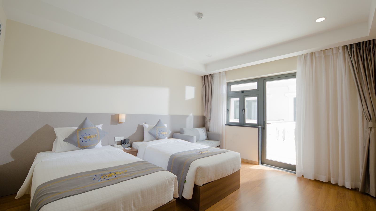 rooms-deluxe-limted-view